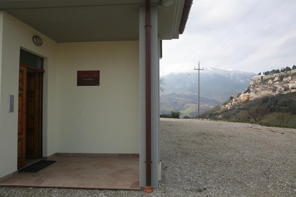 B&B La Collina Degli Ulivi Civitella Del Tronto Esterno foto