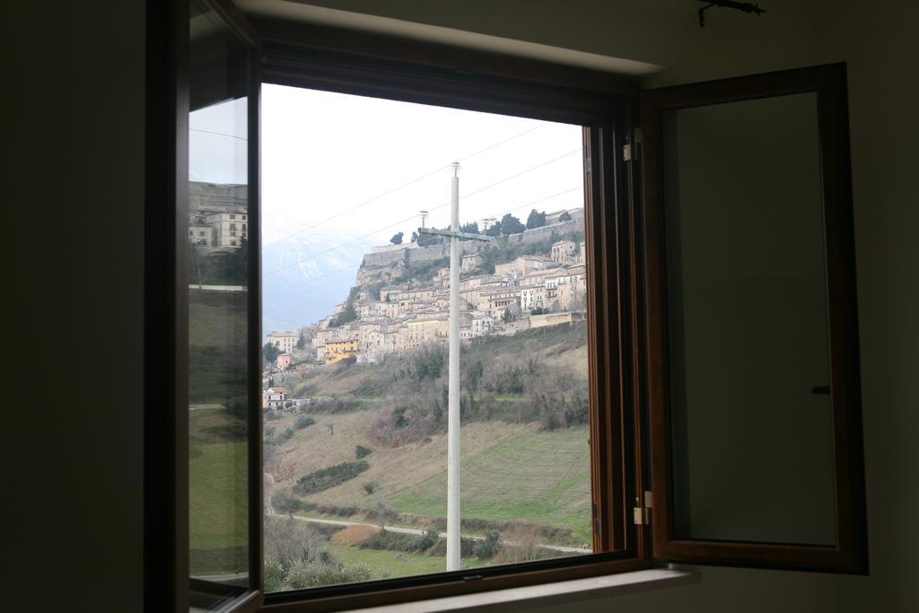 B&B La Collina Degli Ulivi Civitella Del Tronto Esterno foto