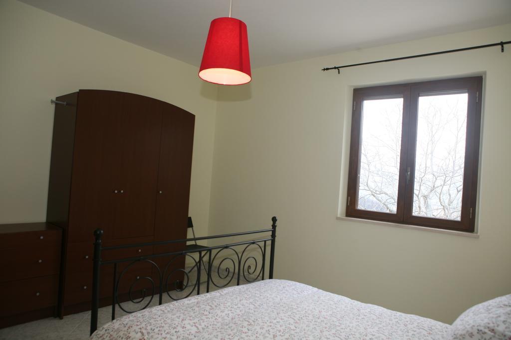 B&B La Collina Degli Ulivi Civitella Del Tronto Esterno foto