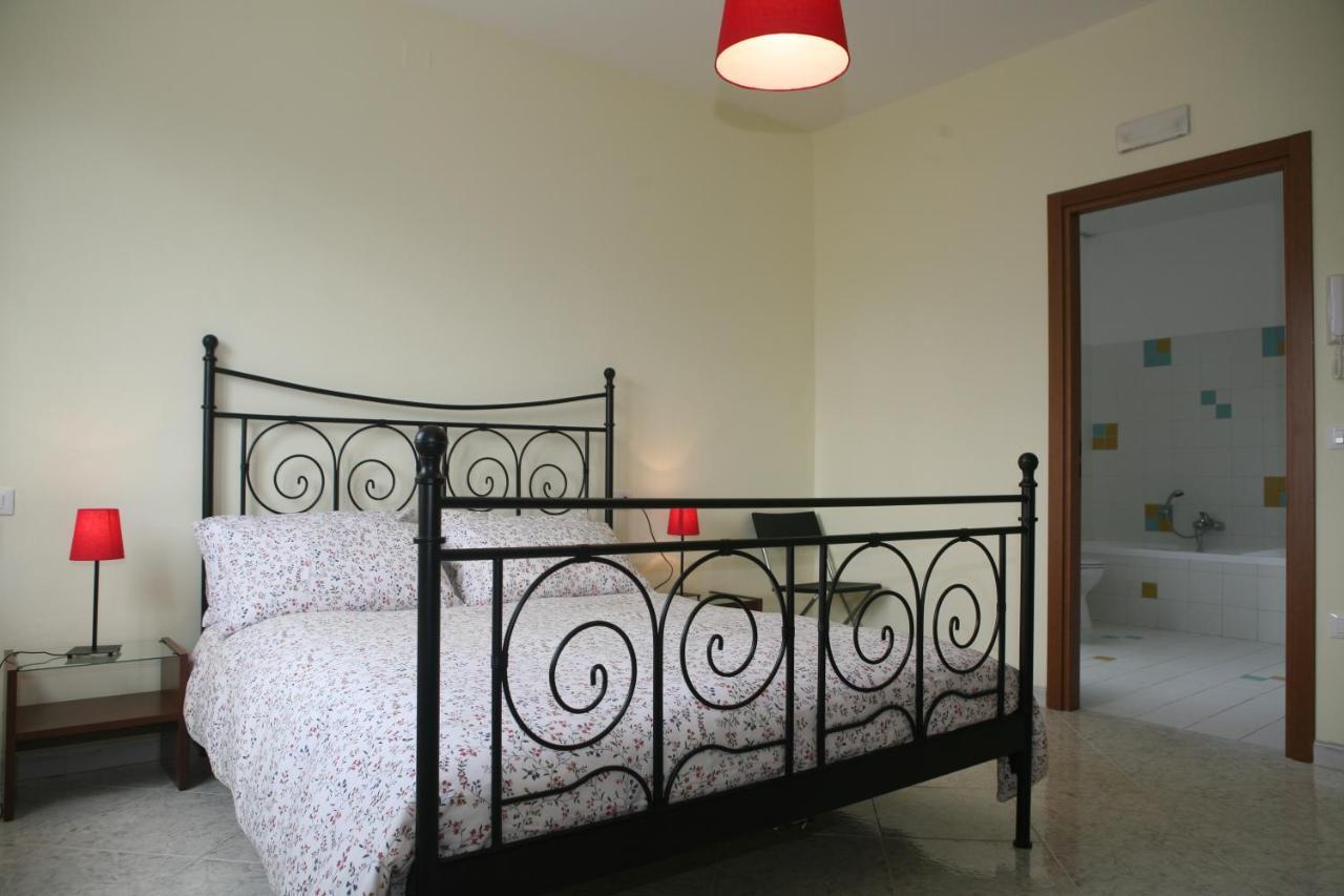B&B La Collina Degli Ulivi Civitella Del Tronto Camera foto